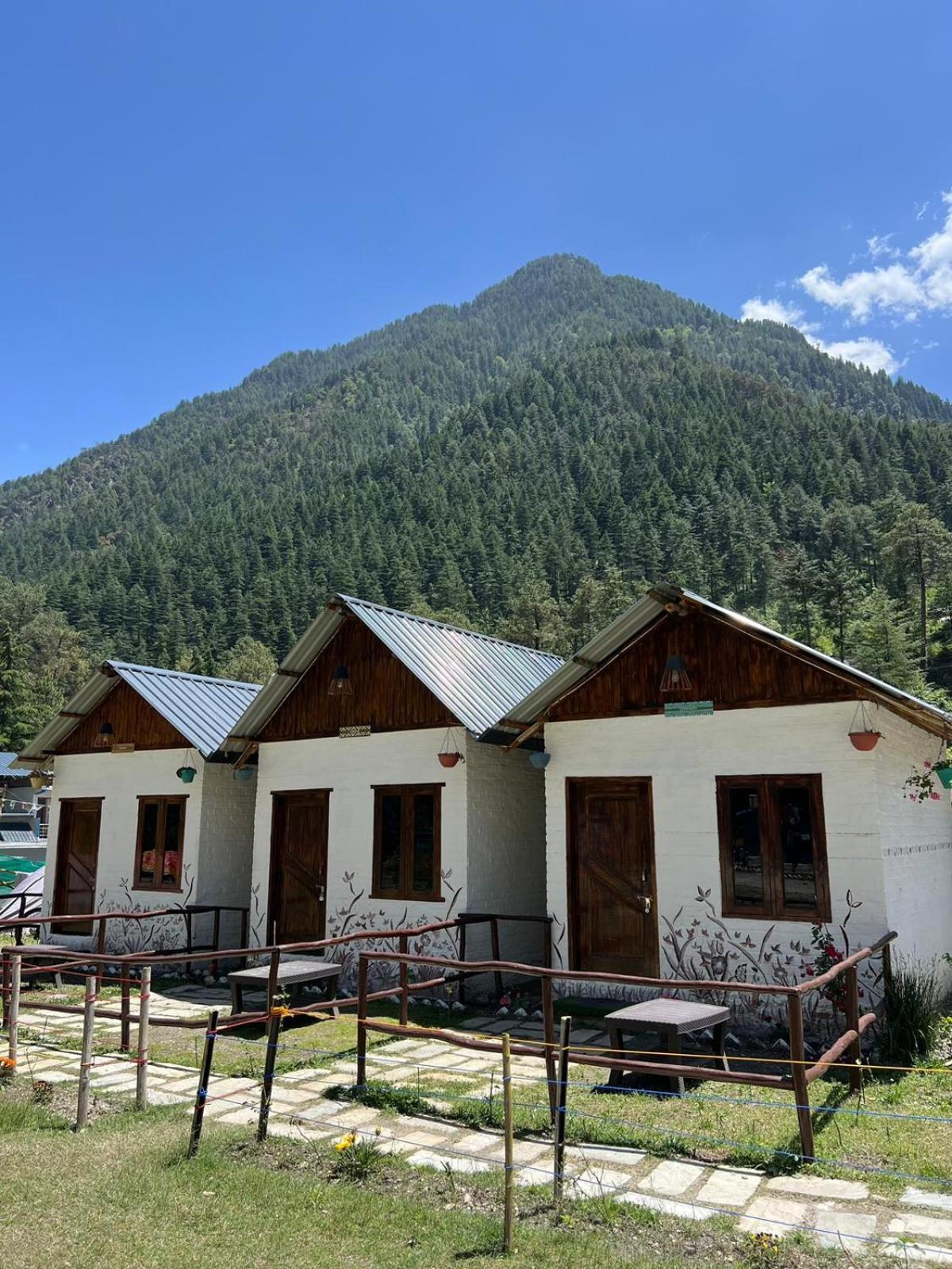 Himtrek Stays, Kasol Exterior foto